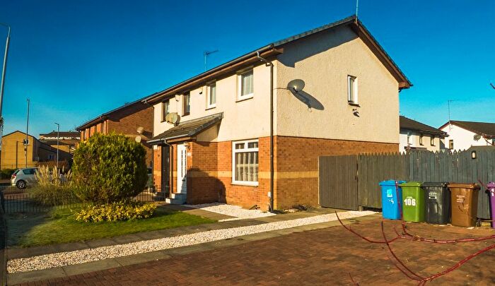2 Bedroom Semi Detached House For Sale In Ben Vorlich Drive, Glasgow, G53