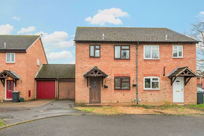 3 Bedroom Semi-Detached House For Sale In Thatcham, Berkshire, RG19