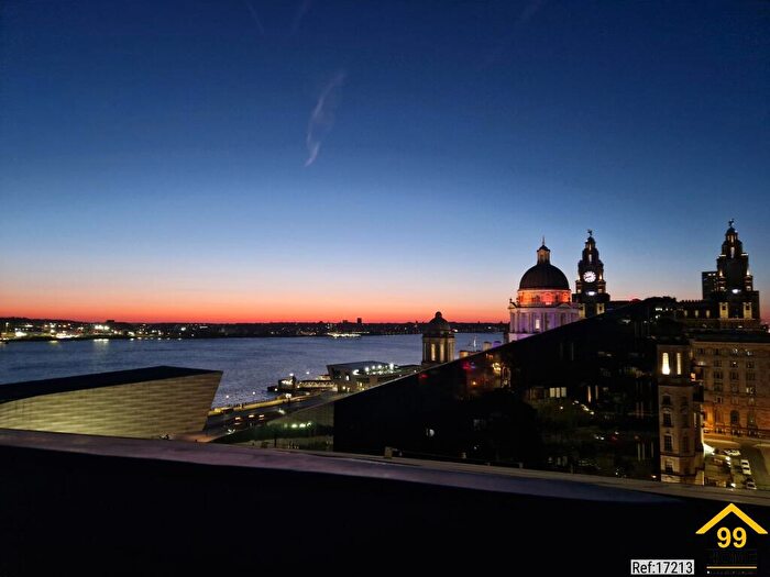 3 Bedroom Penthouse For Sale In Mann Island, Liverpool, Merseyside, L3