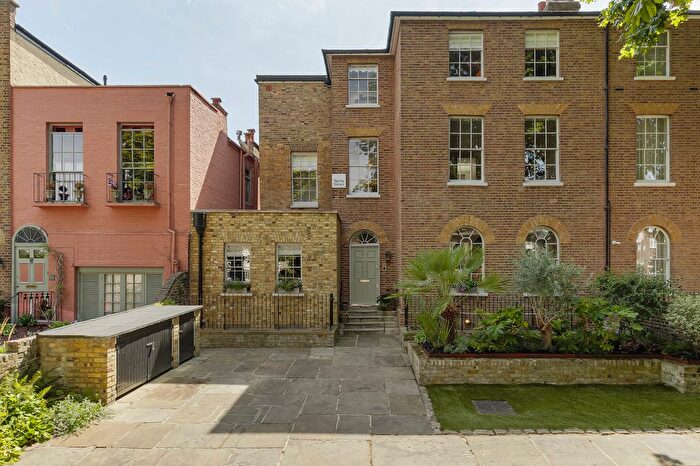 6 Bedroom Property For Sale In Spring Terrace, Richmond, London, TW9