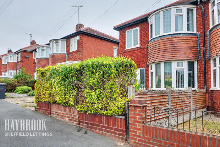 3 Bedroom Semi-Detached House To Rent In Grenville Road, Doncaster, DN4