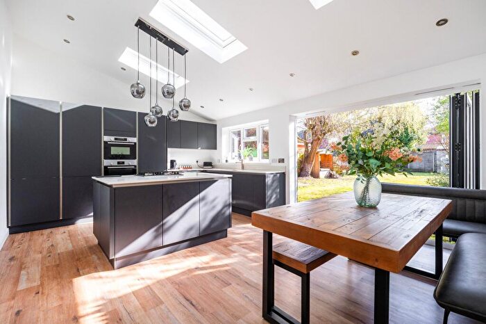 3 Bedroom Semi Detached House For Sale In Constitution Hill, Norwich, NR3