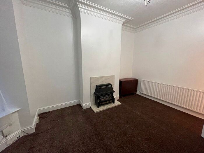 4 Bedroom Terraced House To Rent In Vincent Road, Sheffield, S7