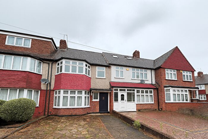 3 Bedroom House To Rent In Carstairs Road, Catford, SE6