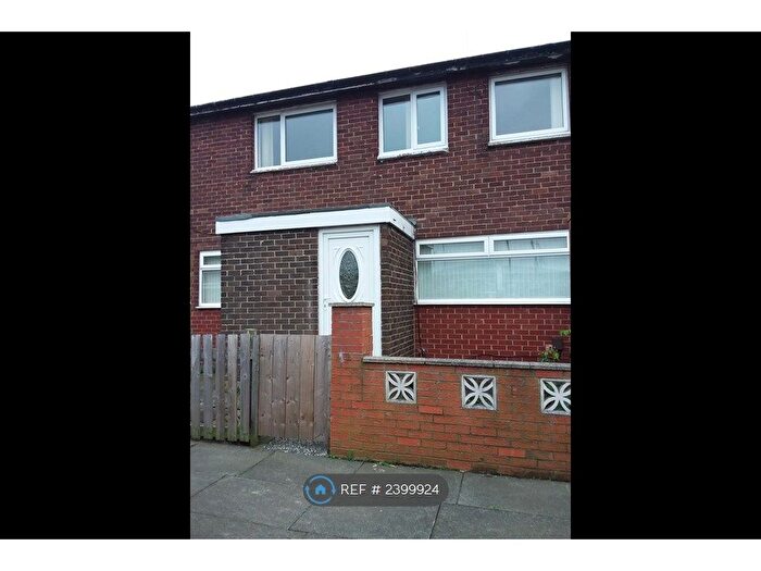 3 Bedroom Semi-Detached House To Rent In Witney Close, Sunderland, SR5