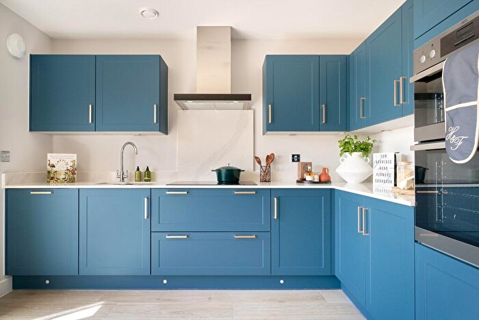 3 Bedroom Semi-Detached House For Sale In Harvest Ride, Warfield, Bracknell, RG42