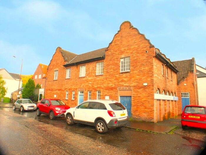 4 Bedroom Flat To Rent In Spring Gardens, Edinburgh, EH8