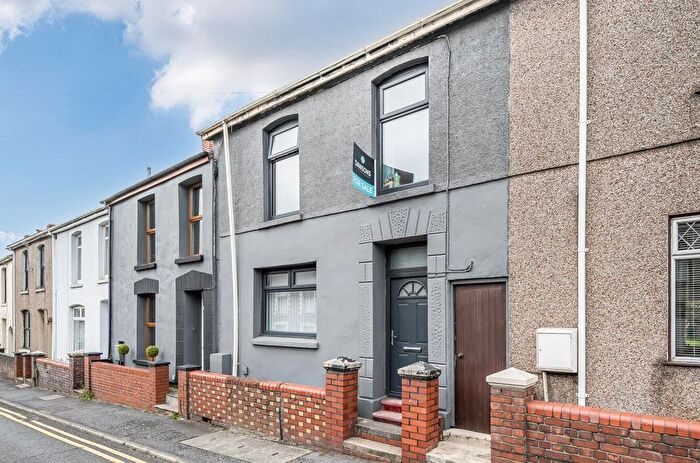 3 Bedroom Terraced House For Sale In Llandafen Road, Llanelli, SA14