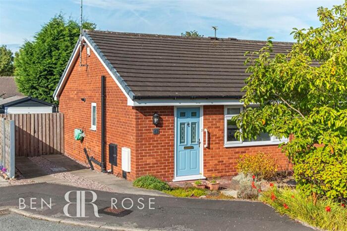 1 Bedroom Semi-Detached Bungalow For Sale In Barleyfield, Bamber Bridge, Preston, PR5