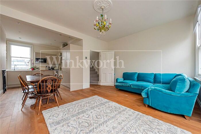 2 Bedroom Apartment To Rent In Pember Road, London, NW10