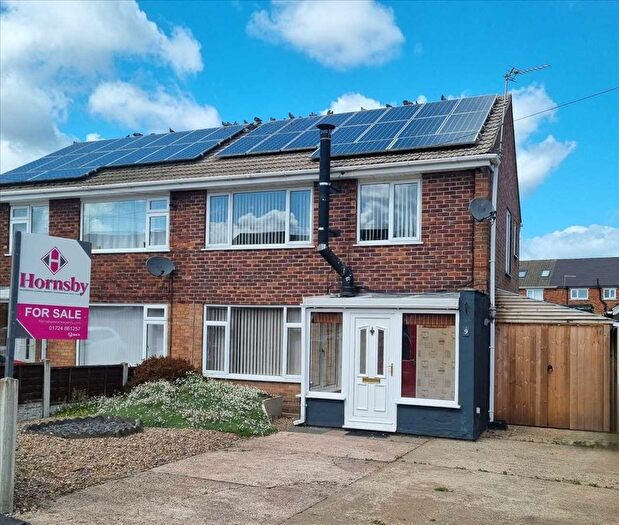 3 Bedroom Semi-detached House For Sale In Knightsbridge Road, Messingham, Scunthorpe, DN17