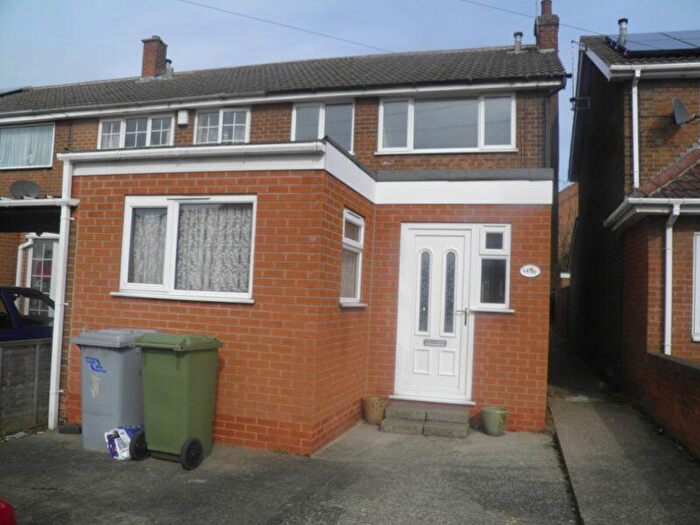 3 Bedroom Terraced House To Rent In George Dere Close, Ollerton, NG22