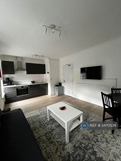 1 Bedroom Flat To Rent In Elmstead Road, Ilford, IG3