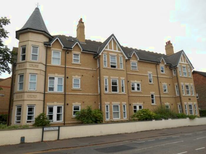 1 Bedroom Flat To Rent In Tudor Court, Victoria Road, MK42