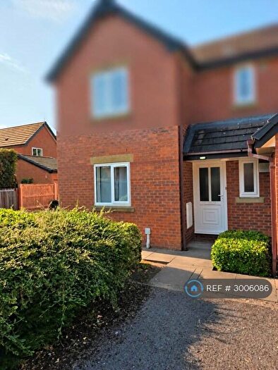 2 Bedroom Flat To Rent In Newry Park East, Chester, CH2