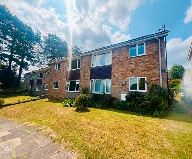 2 Bedroom Maisonette To Rent In Gibbons Road, Sutton Coldfield, B75