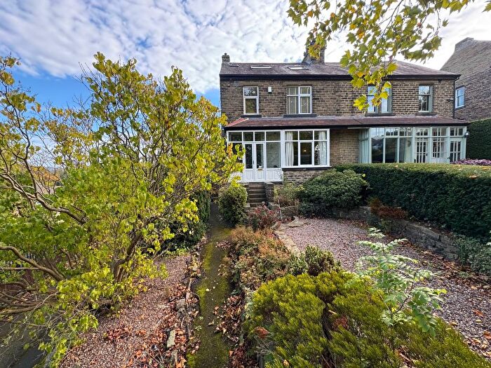 5 Bedroom Semi-detached House For Sale In Beechwood Grove, Moorhead, Shipley, BD18
