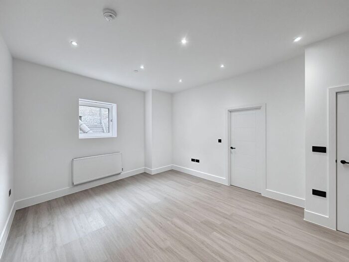 1 Bedroom Flat To Rent In St Johns Street, Colchester, CO2
