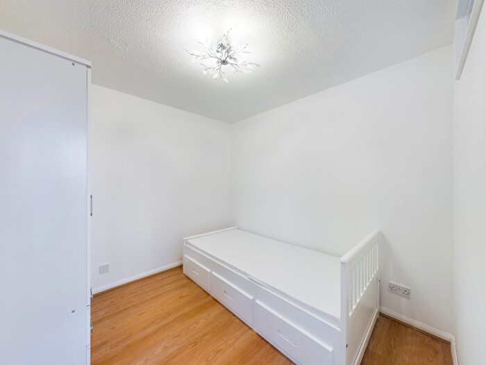 1 Bedroom Flat To Rent In Sybil Phoenix Close, Surrey Quays, SE8