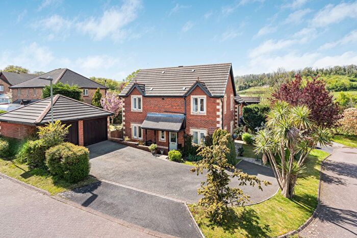 4 Bedroom Detached House For Sale In Huxley Vale, Kingskerswell, Newton Abbot, TQ12