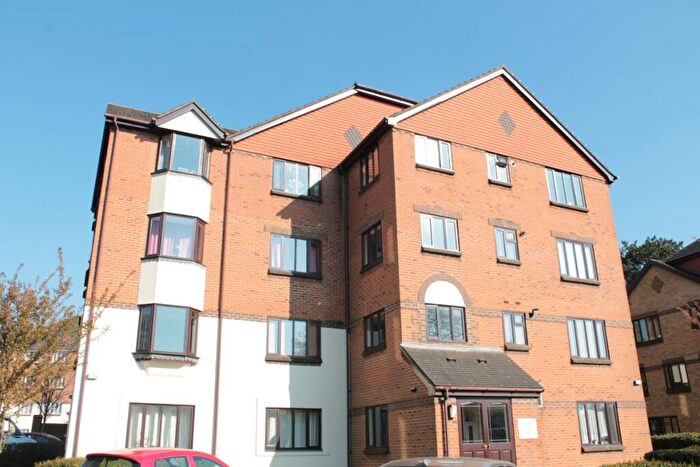 1 Bedroom Apartment To Rent In St Annes Mount, Redhill, RH1