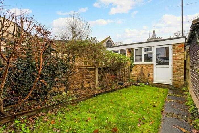 2 Bedroom Terraced House For Sale In Bury Lane, Rickmansworth, WD3