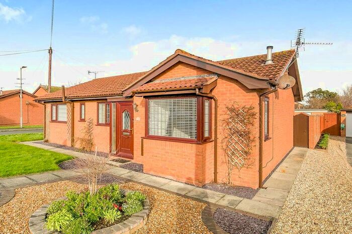 3 Bedroom Bungalow To Rent In Maes Hedydd, Rhyl, Denbighshire, LL18