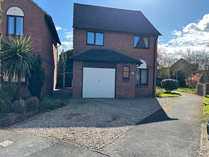 3 Bedroom Detached House To Rent In St Margaret's Drive, Sprowston, NR7