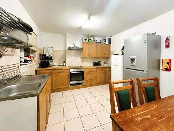 5 Bedroom House To Rent In Bellevue Terrace, Southampton, SO14