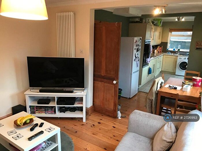 6 Bedroom End Of Terrace House To Rent In Wallscourt Road South, Filton, Bristol, BS34