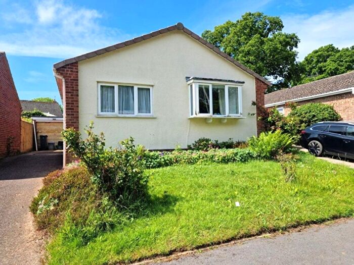 2 Bedroom Detached Bungalow For Sale In Valley Way, Exmouth, EX8