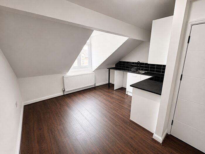 1 Bedroom Flat To Rent In Cape Hill, Smethwick, B66