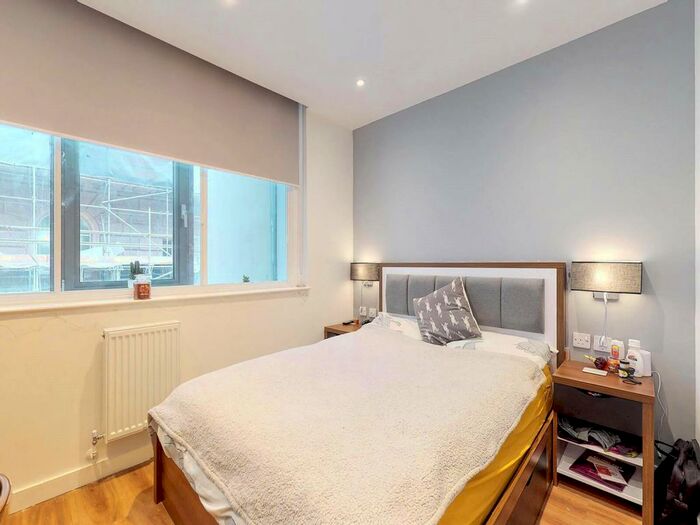 2 Bedroom Apartment To Rent In Water Street, Liverpool, Merseyside, L2