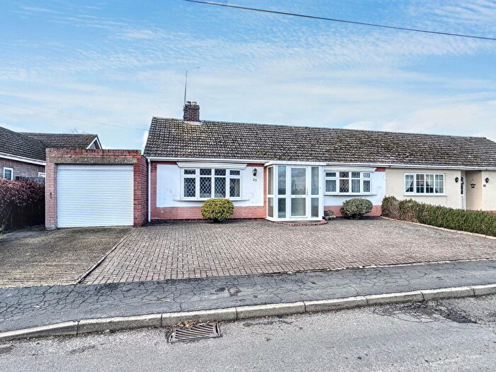 2 Bedroom Semi-Detached Bungalow For Sale In Drury Lane, Wicken., CB7