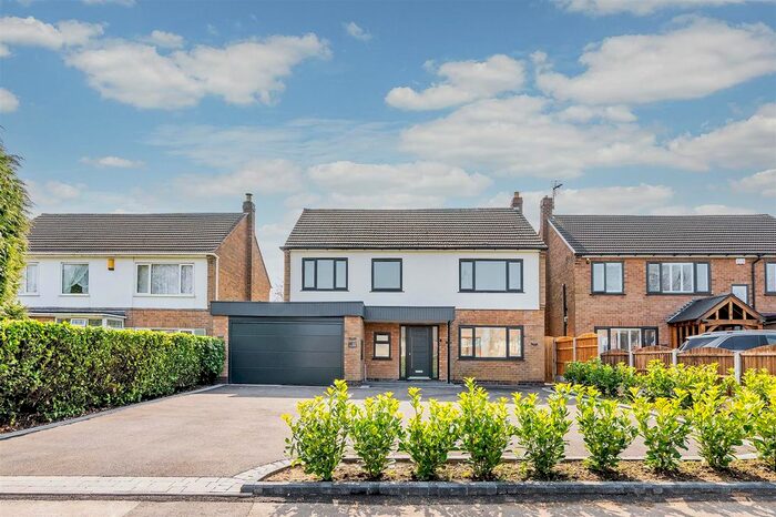 4 Bedroom Detached House To Rent In Seven Star Road, Solihull, B91