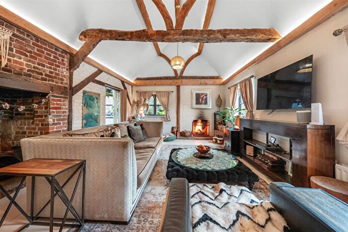 3 Bedroom Detached Bungalow For Sale In Crockenhill Road, Orpington, BR5