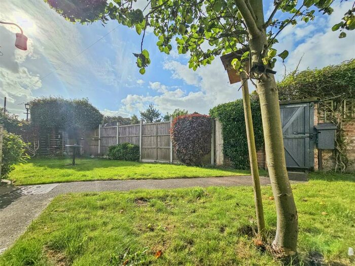 3 Bedroom Semi-Detached House To Rent In Main Street, Lowdham, Nottingham, NG14