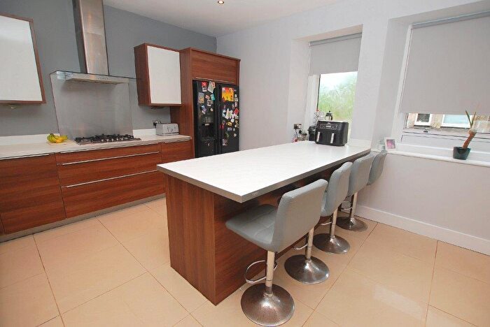 3 Bedroom Flat For Sale In Union Street, Greenock, PA16