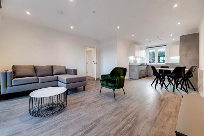 2 Bedroom Apartment To Rent In Fresh Wharf Road, Barking, Essex, IG11