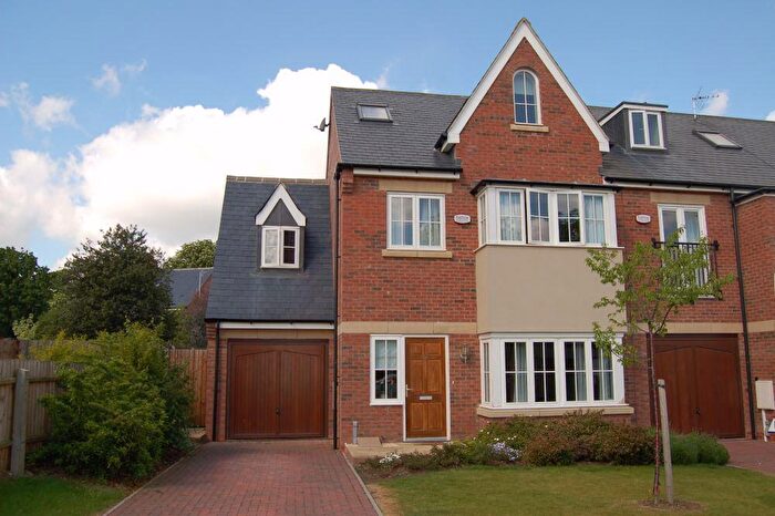 4 Bedroom Semi-Detached House To Rent In Rectory Lane, Little Bowden, Leicestershire, LE16