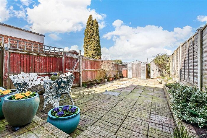 2 Bedroom End Of Terrace House For Sale In Hopes Grove, High Halden, Kent, TN26