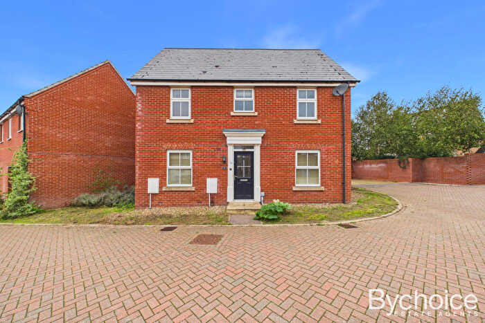 4 Bedroom Detached House For Sale In Ann Strutt Close, Hadleigh, Ipswich, Suffolk, IP7