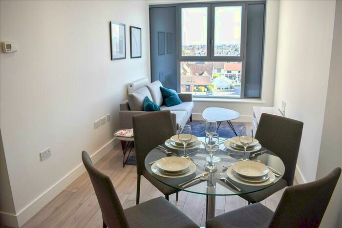 1 Bedroom Flat To Rent In New London Road, Chelmsford, CM2