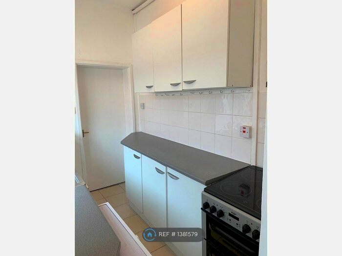 3 Bedroom Terraced House To Rent In Winchester Street, Coventry, CV1