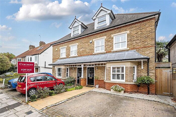 4 Bedroom Semi Detached House For Sale In Teddington Park, Teddington, TW11