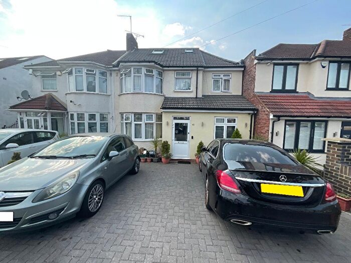 4 Bedroom Semi-Detached House For Sale In Dovedale Avenue, Barkingside, Essex, IG5