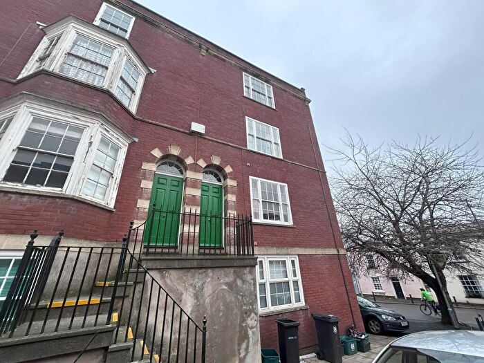 1 Bedroom Flat To Rent In Alfred Place, Kingsdown, Bristol, BS2