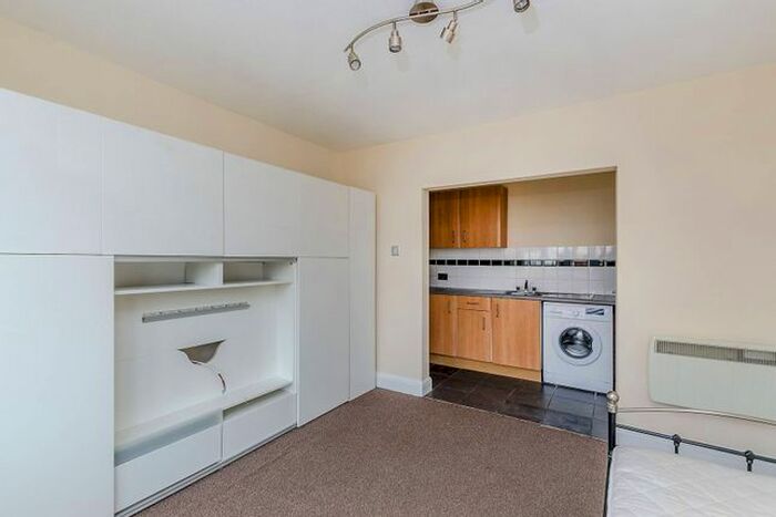 Studio To Rent In Dudley Road, South Harrow, Harrow, HA2