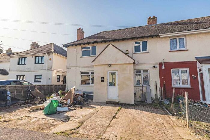 5 Bedroom Semi Detached House For Sale In North Road, West Drayton, UB7