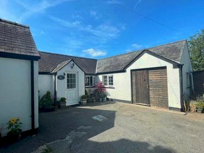 5 Bedroom Bungalow For Sale In Pen Hafon, Crundale, Haverfordwest, Pembrokeshire, SA62